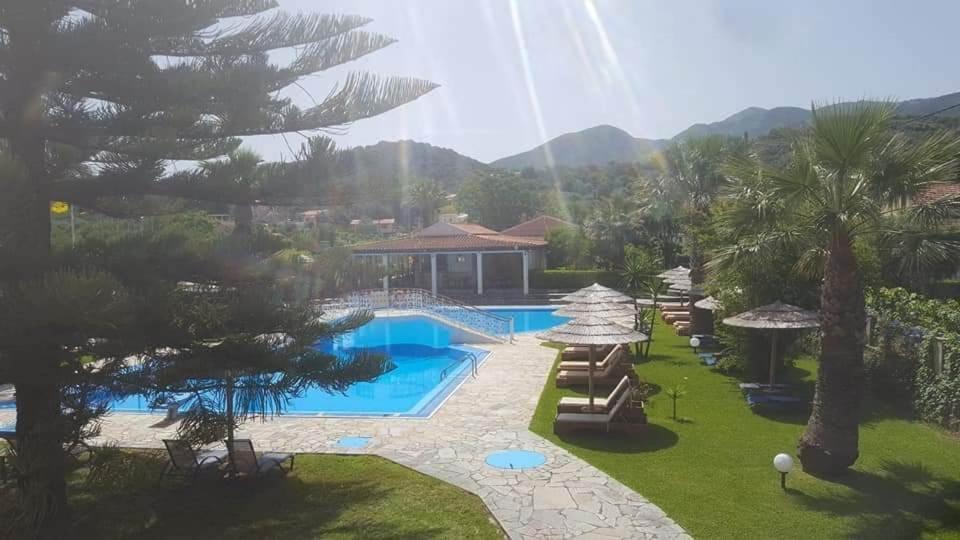 Almiros Beach Hellens Village المظهر الخارجي الصورة