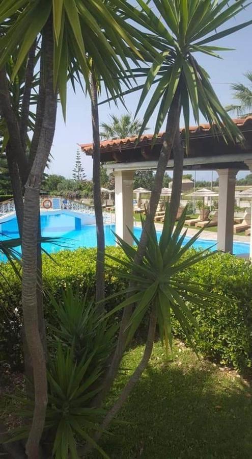 Almiros Beach Hellens Village المظهر الخارجي الصورة